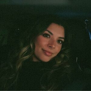 Meet your Posher, Christina